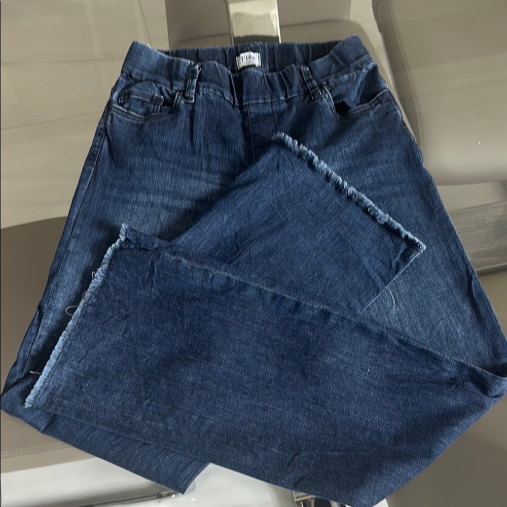 Flog Blue Denim Jeans. Size 28.